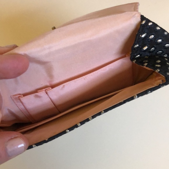 Vintage Clutch Purse - Picture 5 of 5